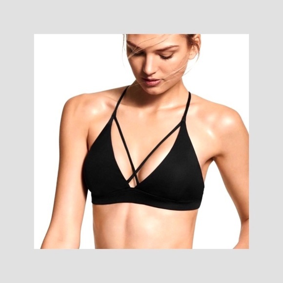 Victoria's Secret Other - Victoria Secret strappy front sports bra